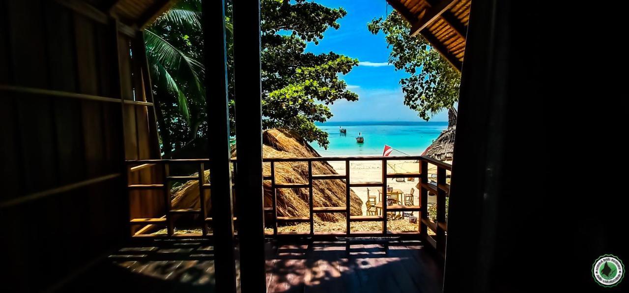 Forra Pattaya Beach Front Bungalow Koh Lipe Exterior photo